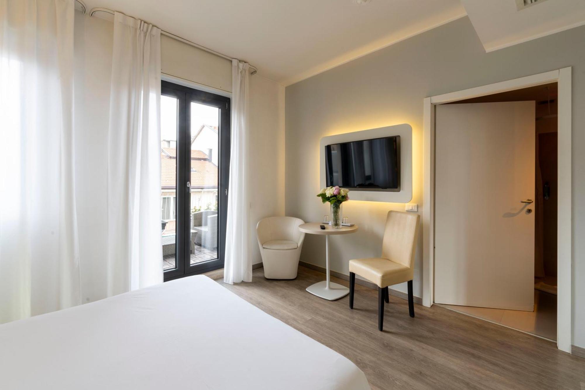 Deluxe Double Room Balcony